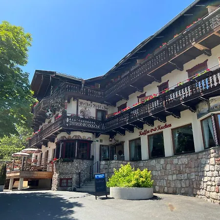 Weisses Roessl Am תיירזה