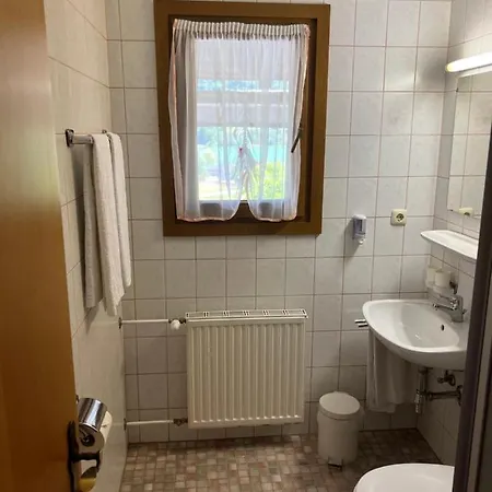 Weisses Roessl Am תיירזה