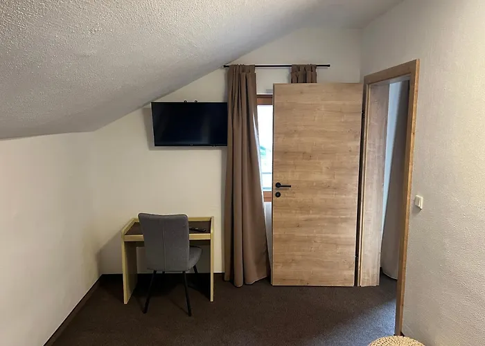 Weisses Roessl Am 3* تيرسي