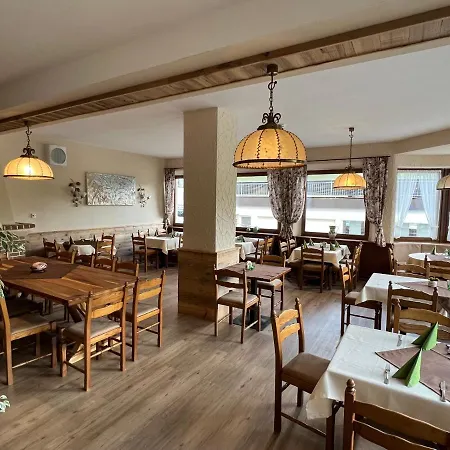 Weisses Roessl Am Hotel