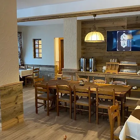 Hotel Weisses Roessl Am 3*